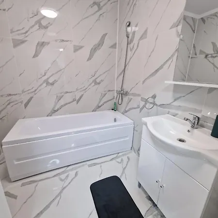 Lägenhet Claudio Apartament's 12 Cluj-Napoca
